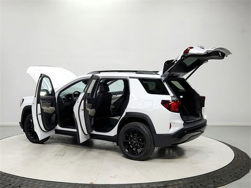 New 2026 GMC Terrain Elevation image 13