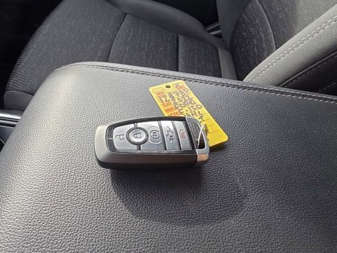 Used 2022 Ford F150 XLT w/ Equipment Group 302A High image 32