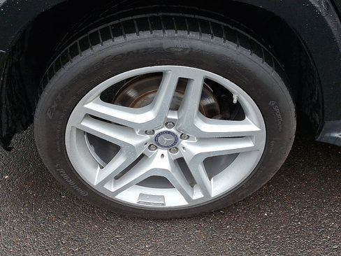 Used 2014 Mercedes-Benz GL 550 4MATIC image 8