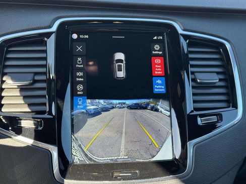 Certified 2023 Volvo XC90 T8 Plus image 25