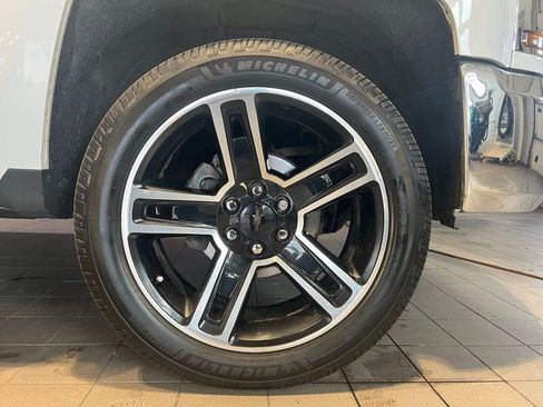 Used 2016 Chevrolet Silverado 1500 LT w/ LPO, Black Pack image 11