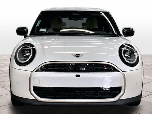 Certified 2025 MINI Cooper S image 3