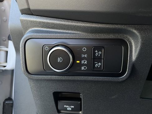 Used 2025 Ford Bronco Badlands image 10