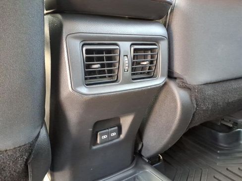 Used 2023 Toyota RAV4 XLE FWD image 14