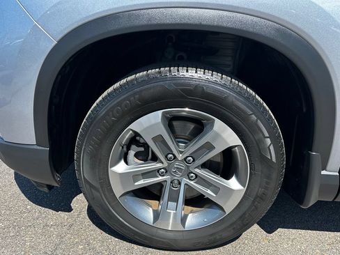Used 2023 Honda Pilot EX-L image 9