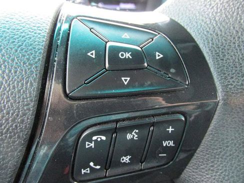 Used 2017 Ford Explorer XLT w/ Equipment Group 202A image 17