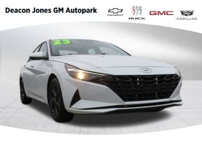 Used 2023 Hyundai Elantra SEL