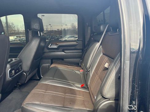 Used 2024 Chevrolet Silverado 3500 High Country w/ High Country Premium Package image 24