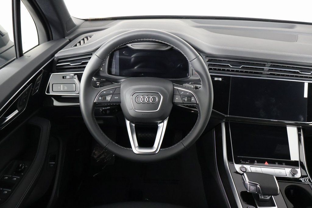 New 2026 Audi Q7 3.0T Premium Plus AWD/4WD image 3