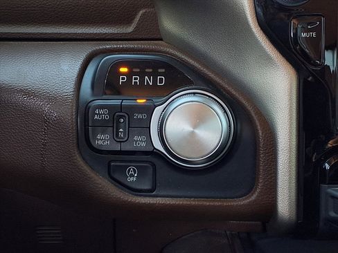 Used 2021 RAM 1500 Laramie image 15