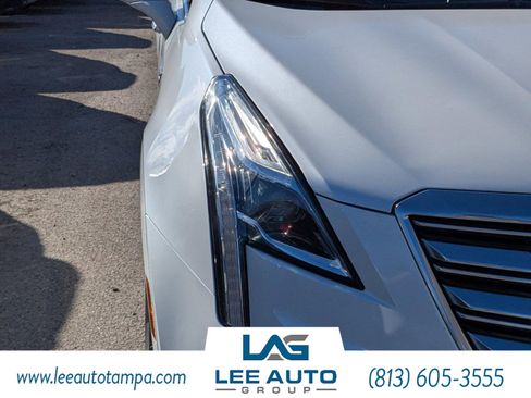 Used 2019 Cadillac XT5 Premium Luxury image 9