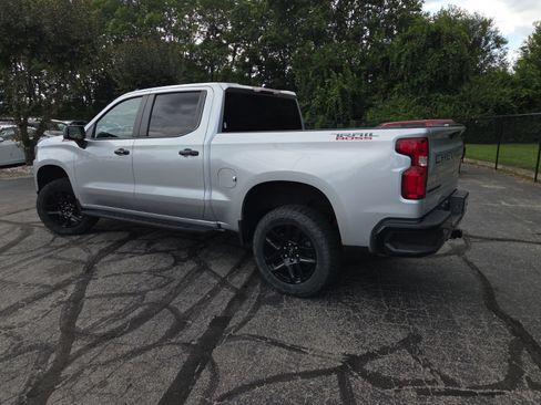 Used 2022 Chevrolet Silverado 1500 LT Trail Boss w/ Safety Package AWD/4WD image 14