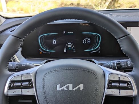 New 2025 Kia Telluride LX image 34