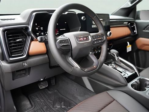 New 2026 GMC Canyon AT4 w/ Technology Plus Package image 10