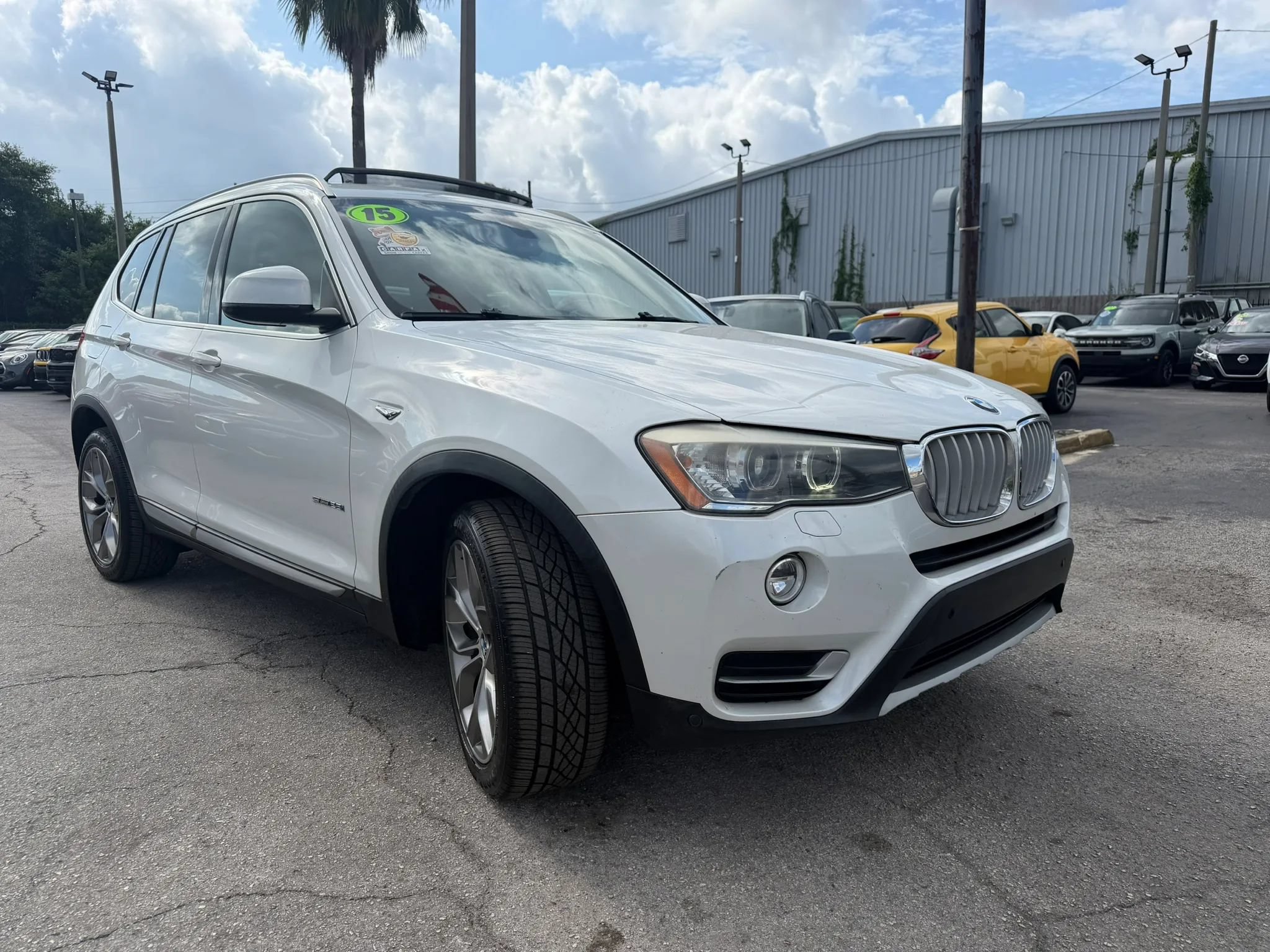 Used 2015 BMW X3 sDrive28i RWD image 3