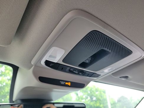 New 2026 Honda HR-V EX-L image 28