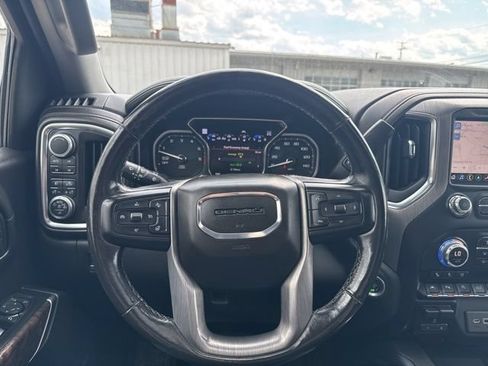 Used 2019 GMC Sierra 1500 Denali w/ Driver Alert Package II AWD/4WD image 23