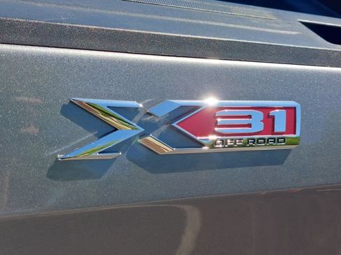 Used 2021 GMC Sierra 1500 Elevation w/ LPO, Elevation Black Package AWD/4WD image 43