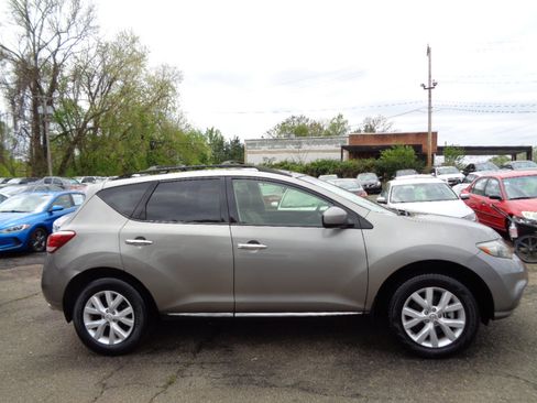 Used 2012 Nissan Murano SL w/ Navigation Pkg image 4
