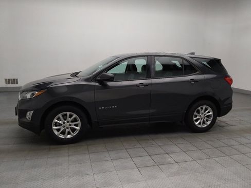 Used 2020 Chevrolet Equinox LS FWD image 2