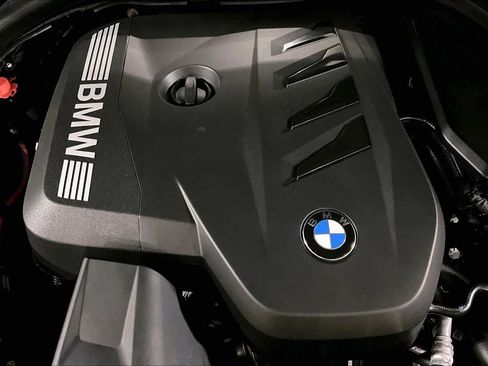 Used 2026 BMW 530i xDrive w/ Premium Package AWD/4WD image 30