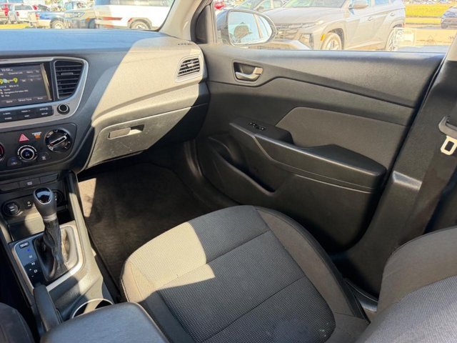 Used 2019 Hyundai Accent SEL FWD image 14
