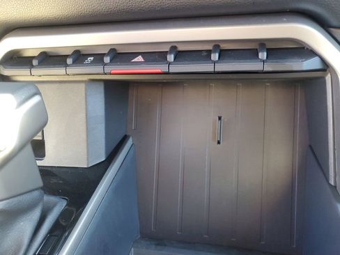 Used 2025 Toyota Tundra SR5 w/ SR5 Convenience Package image 16