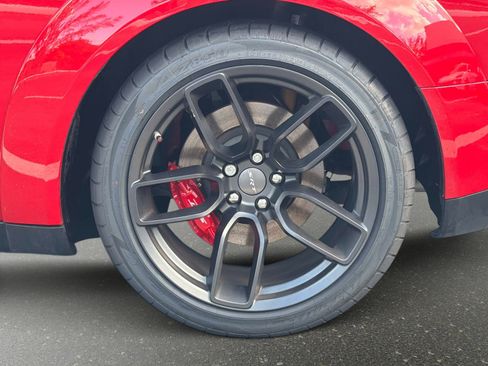 Used 2023 Dodge Challenger SRT Hellcat RWD image 14
