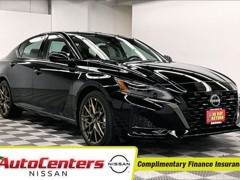 New 2025 Nissan Altima 2.5 SR w/ SR Premium Package image 1