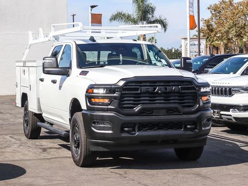 New 2026 RAM 2500 Tradesman AWD/4WD image 5
