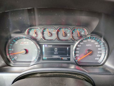 Used 2019 Chevrolet Silverado 1500 LT w/ All Star Edition AWD/4WD image 18