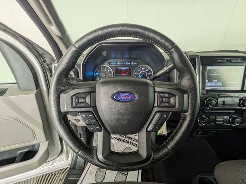 Used 2015 Ford F150 XLT w/ Equipment Group 302A Luxury image 19