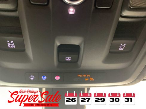 Used 2021 Chevrolet Tahoe Premier w/ Premium Package image 37