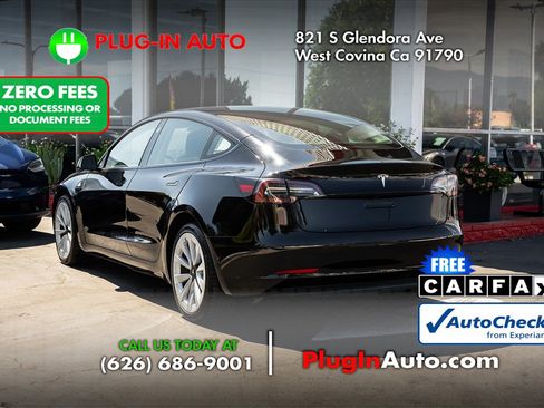 Used 2023 Tesla Model 3 Standard Range RWD image 2