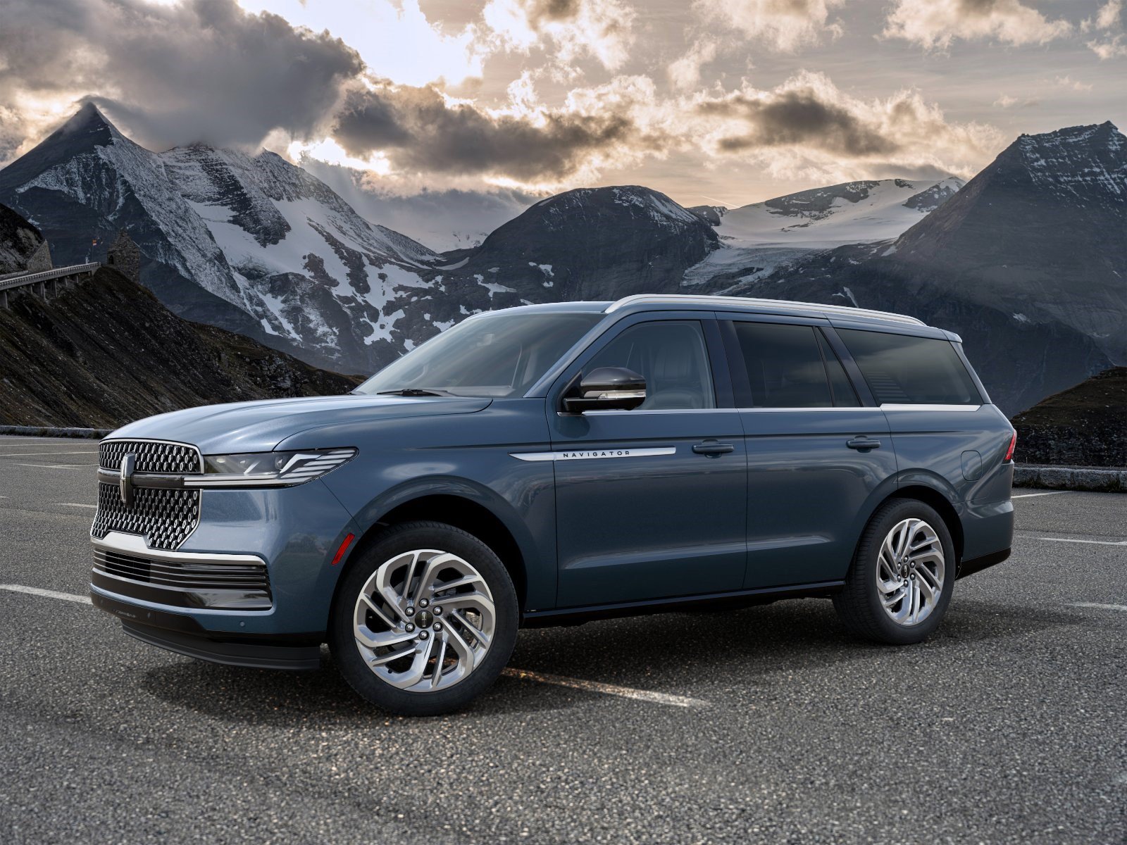 New 2027 Lincoln Navigator Reserve AWD/4WD image 1