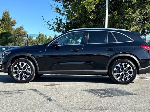 Certified 2025 Mercedes-Benz GLC 350e 4MATIC image 2