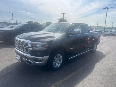 Used 2021 RAM 1500 Laramie AWD/4WD image 1
