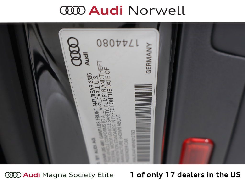 Used 2022 Audi A4 2.0T Premium Plus w/ Premium Plus Package AWD/4WD image 3