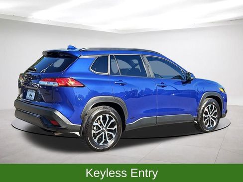 Used 2024 Toyota Corolla Cross S image 7