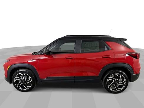 New 2026 Chevrolet TrailBlazer RS w/ Convenience Package FWD image 5
