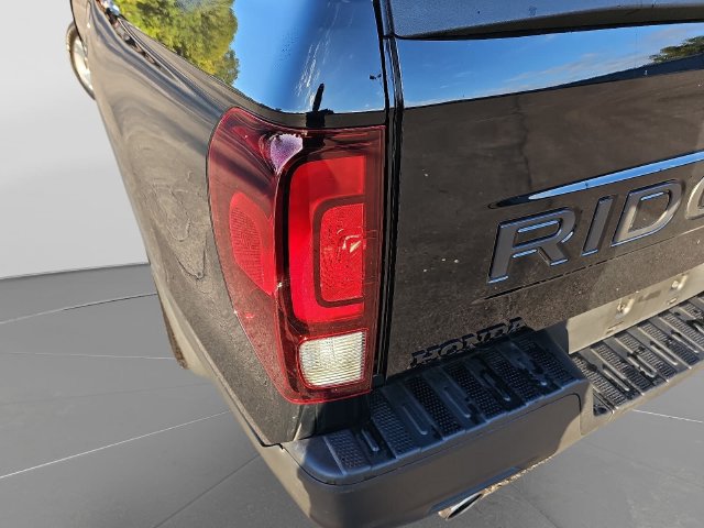 Used 2025 Honda Ridgeline RTL image 38