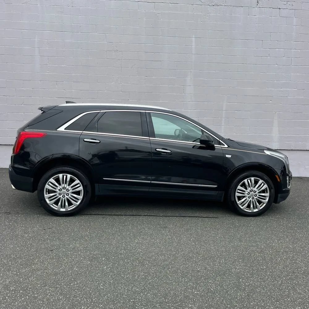 Used 2017 Cadillac XT5 Premium Luxury AWD/4WD image 10