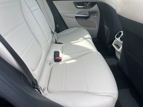 New 2026 Mercedes-Benz GLC 300 4MATIC image 28