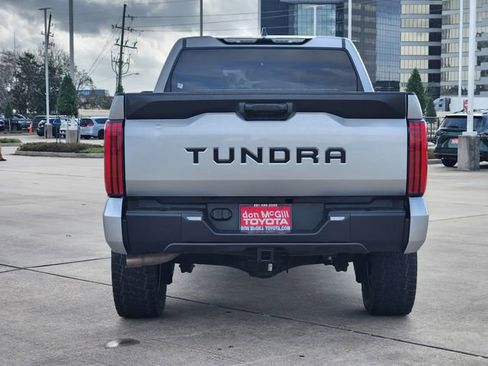 Used 2022 Toyota Tundra SR5 RWD image 6