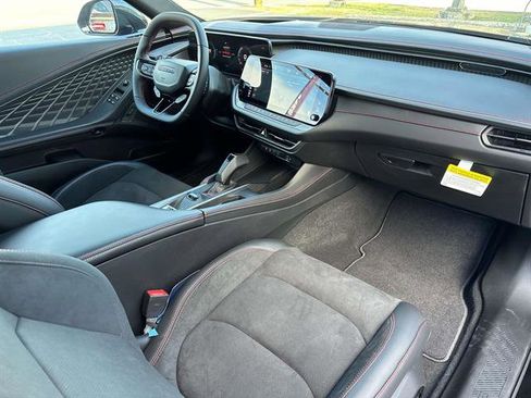 Used 2025 Dodge Charger Scat Pack w/ Track Pack image 15