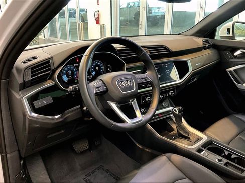Certified 2023 Audi Q3 2.0T Premium w/ Convenience Package image 18
