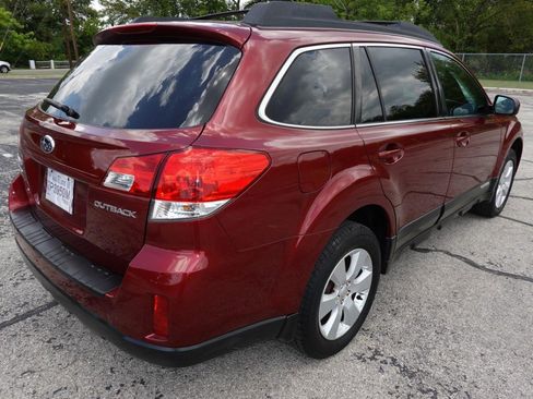 Used 2012 Subaru Outback 2.5i Premium image 7