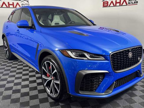 Used 2022 Jaguar F-PACE SVR AWD/4WD image 10