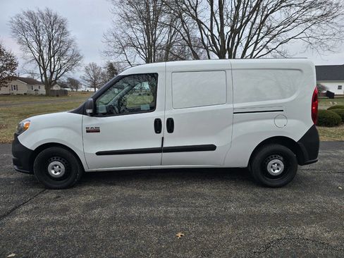 Used 2018 RAM ProMaster City Tradesman image 4