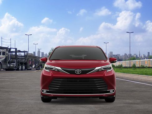 New 2026 Toyota Sienna Platinum AWD/4WD image 2